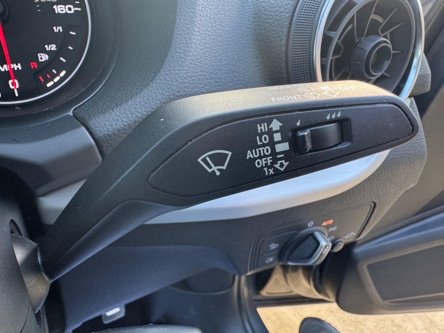 Used Audi Q2 2018 for sale - 76398435: Photo 31