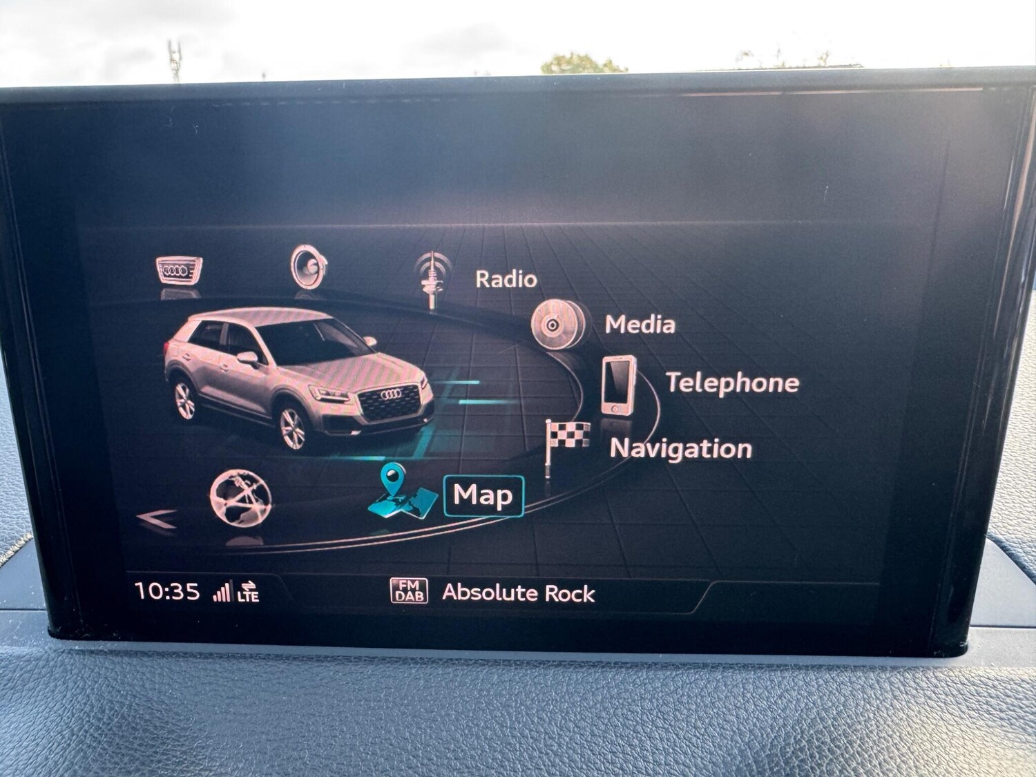 Used Audi Q2 2018 for sale - 76398435: Photo 37