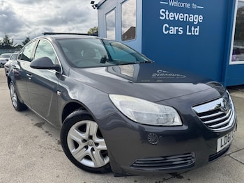 Vauxhall - Insignia