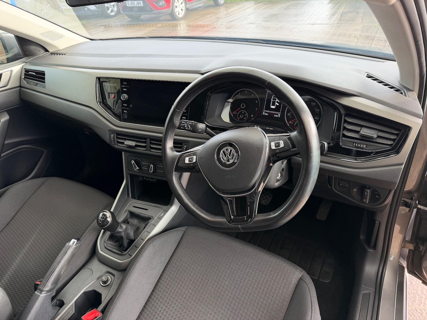 Used Volkswagen Polo 2019 for sale - 76549892: Photo 17
