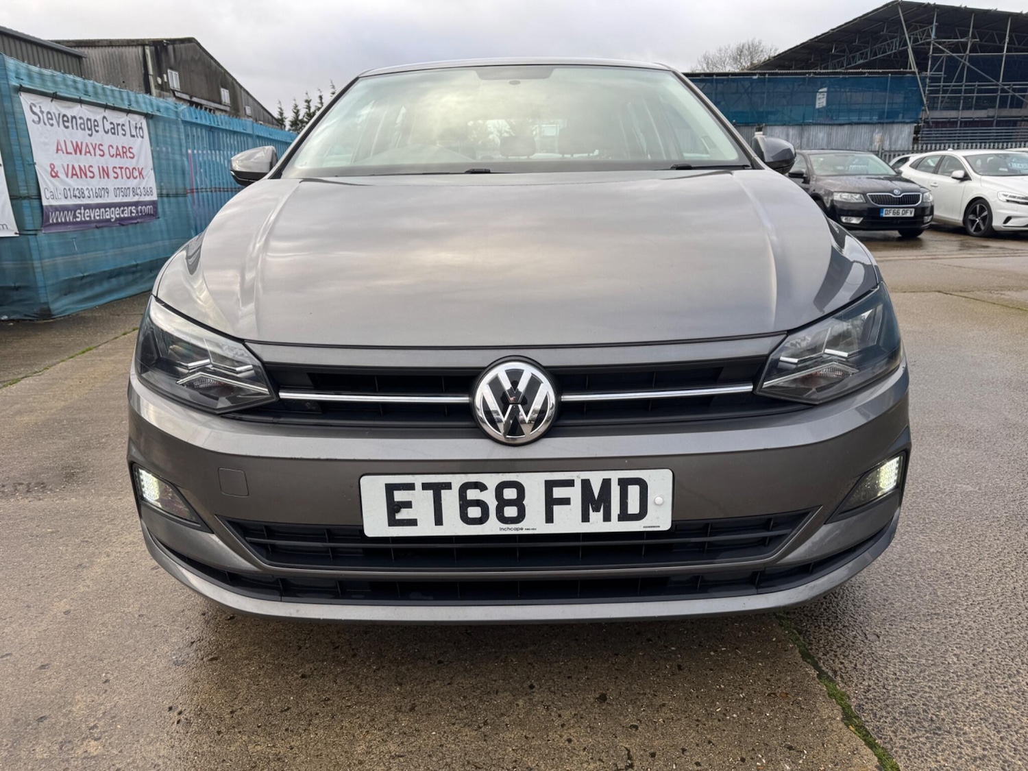 Used Volkswagen Polo 2019 for sale - 76549892: Photo 2
