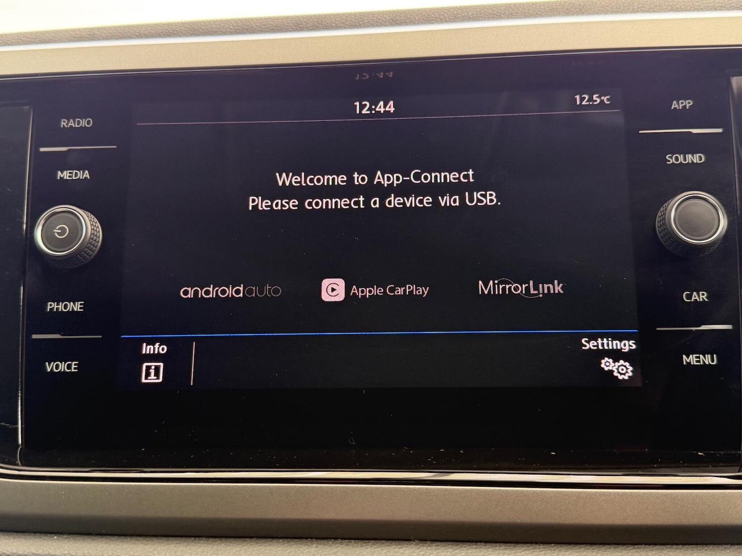 Used Volkswagen Polo 2019 for sale - 76549892: Photo 25