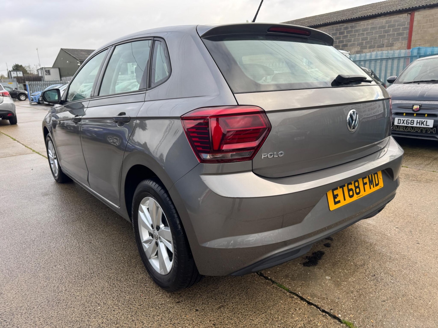 Used Volkswagen Polo 2019 for sale - 76549892: Photo 8