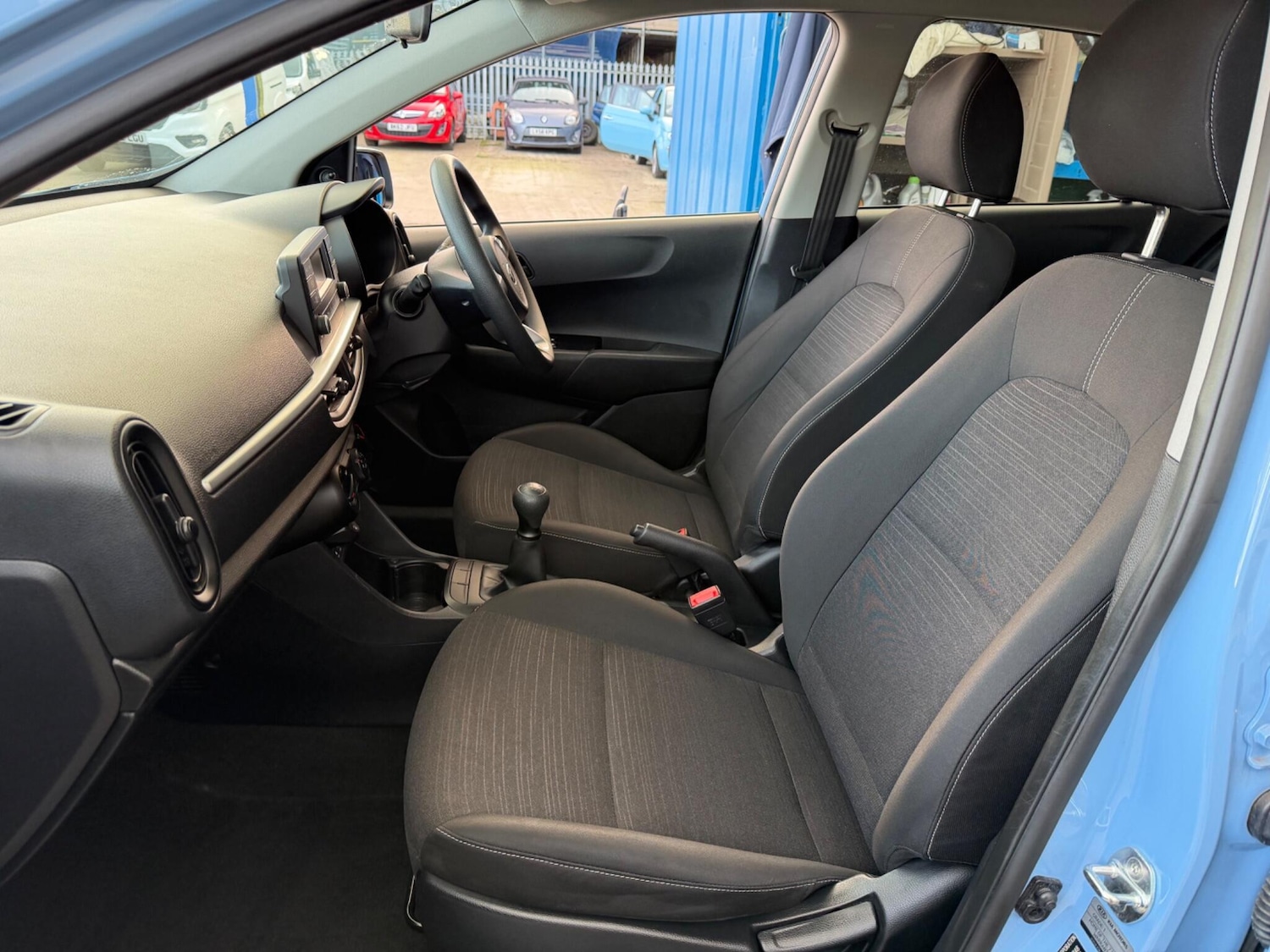 Used Kia Picanto 2018 for sale - 77585582: Photo 17