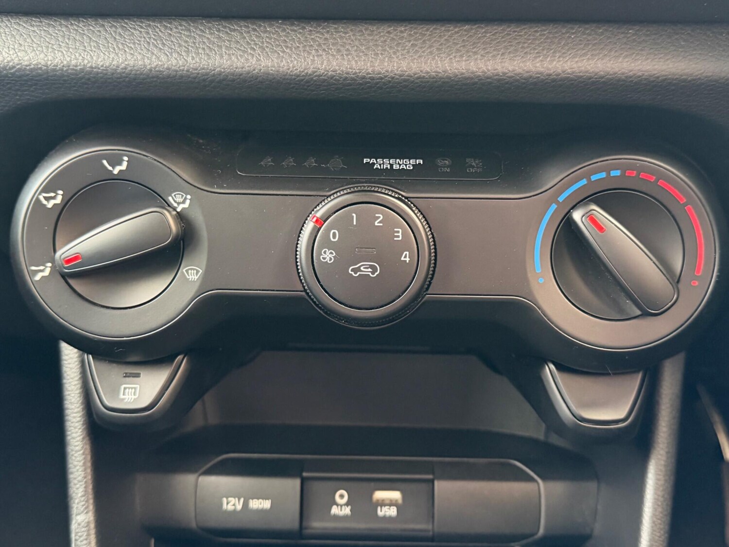 Used Kia Picanto 2018 for sale - 77585582: Photo 19