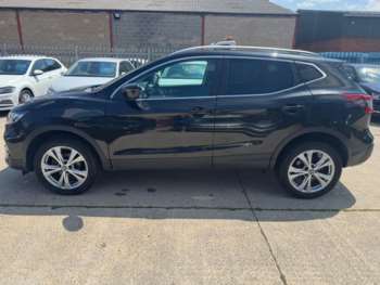 Used Nissan Qashqai 2017 for sale - 74945852: Photo