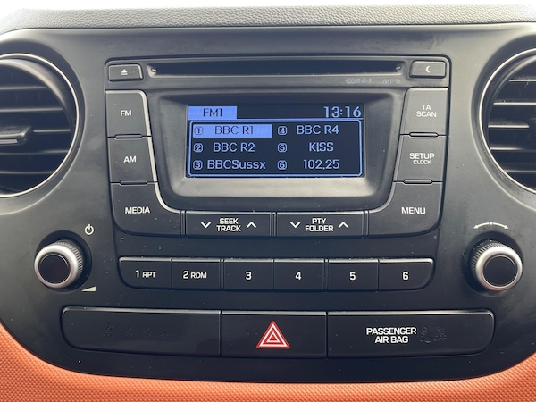 Used Hyundai i10 2014 for sale - 75388246: Photo 15