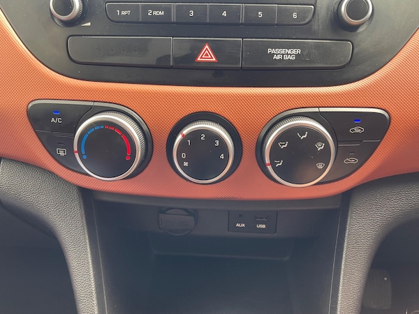 Used Hyundai i10 2014 for sale - 75388246: Photo 16