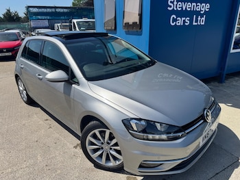 Used Volkswagen Golf 2017 for sale - 78622993: Photo