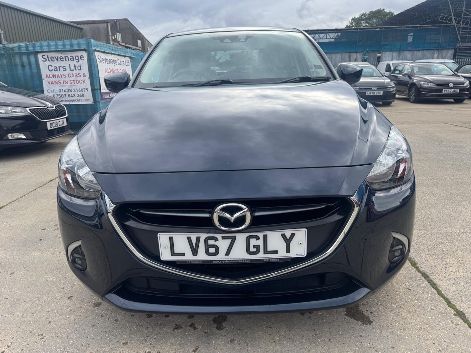 Used Mazda Mazda2 2017 for sale - 76084287: Photo 2