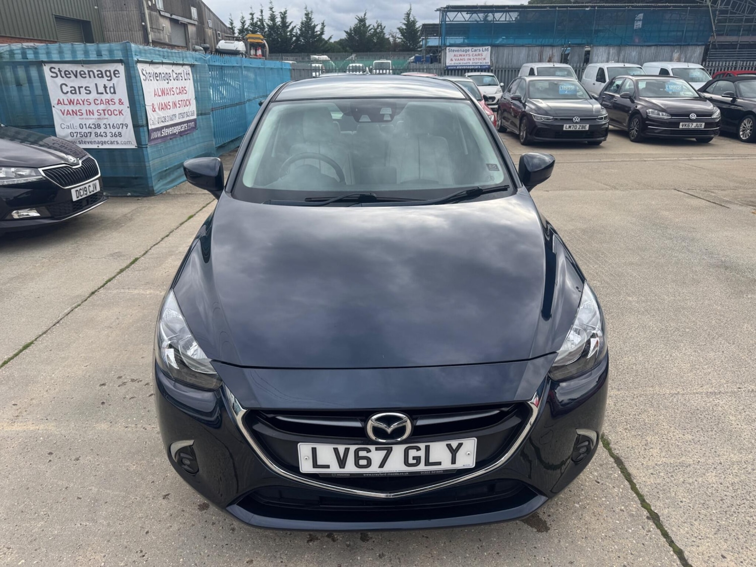 Used Mazda Mazda2 2017 for sale - 76084287: Photo 3