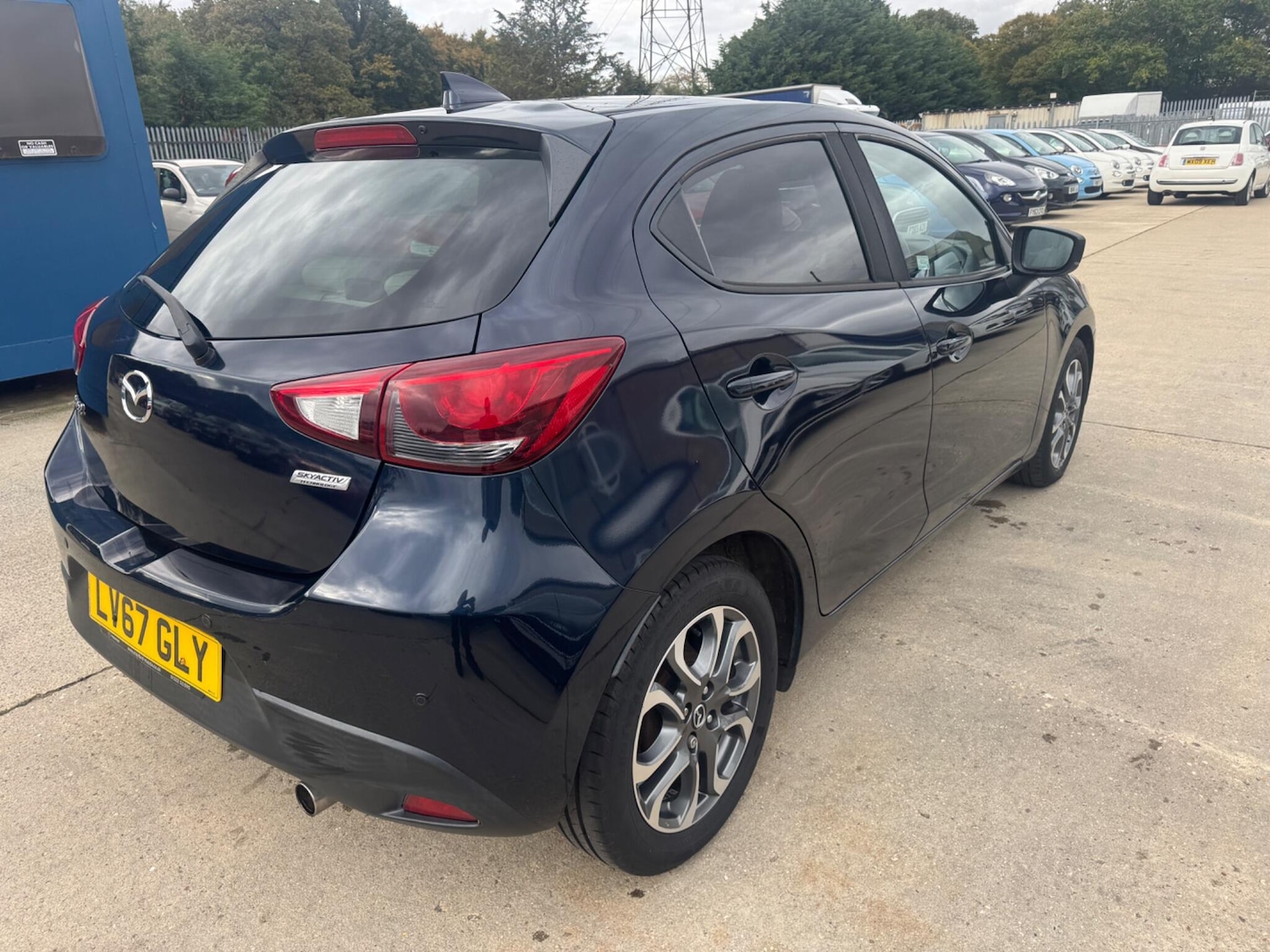 Used Mazda Mazda2 2017 for sale - 76084287: Photo 8
