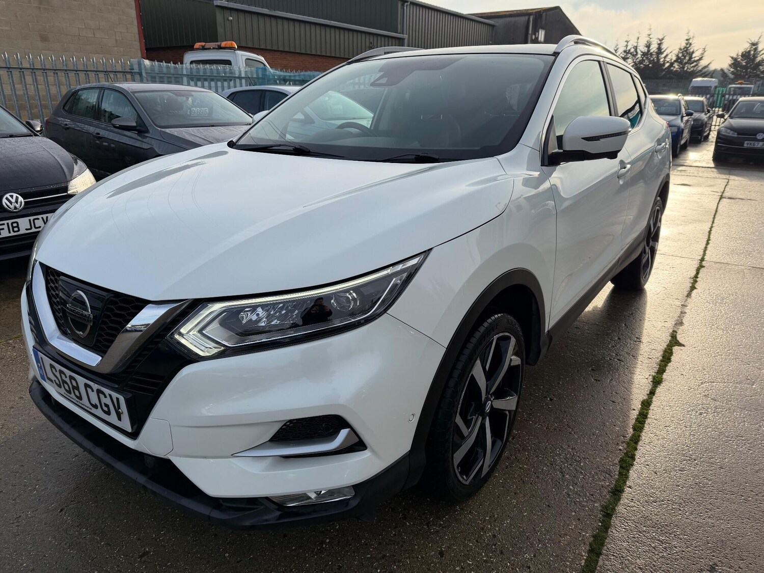 Used Nissan Qashqai 2018 for sale - 77015410: Photo 10