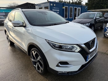 Used Nissan Qashqai 2018 for sale - 77015410: Photo