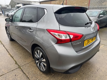 Used Nissan Pulsar 2017 for sale - 77098090: Photo