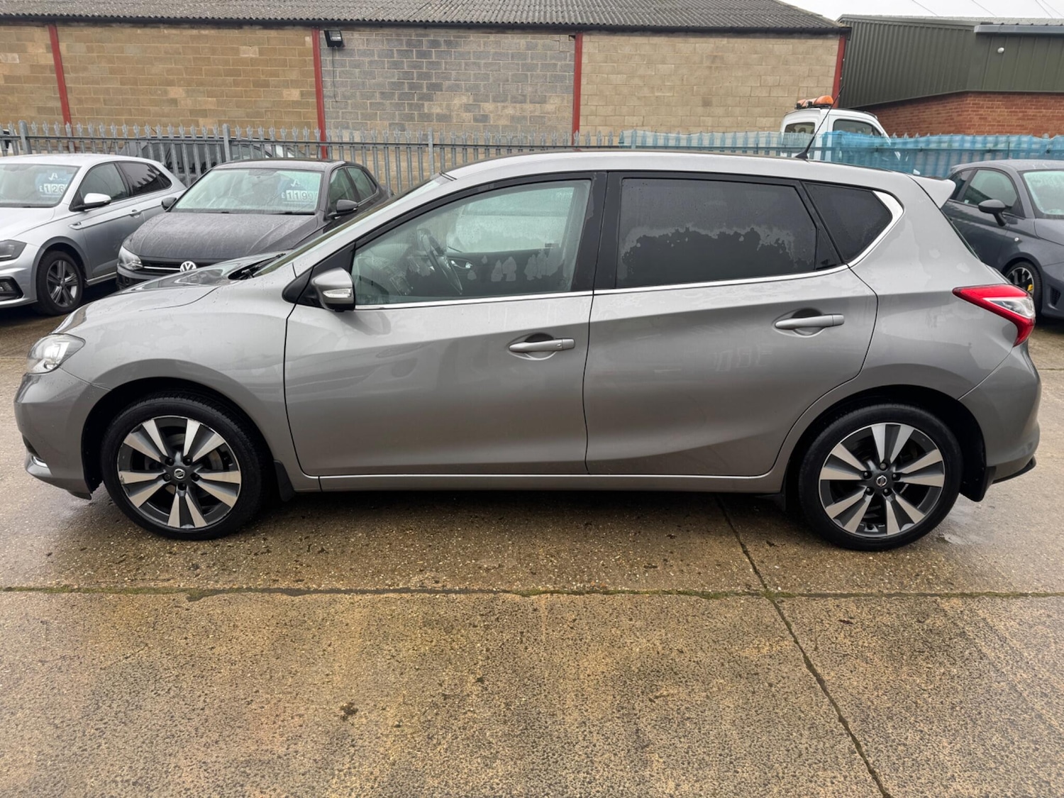 Used Nissan Pulsar 2017 for sale - 77098090: Photo 6