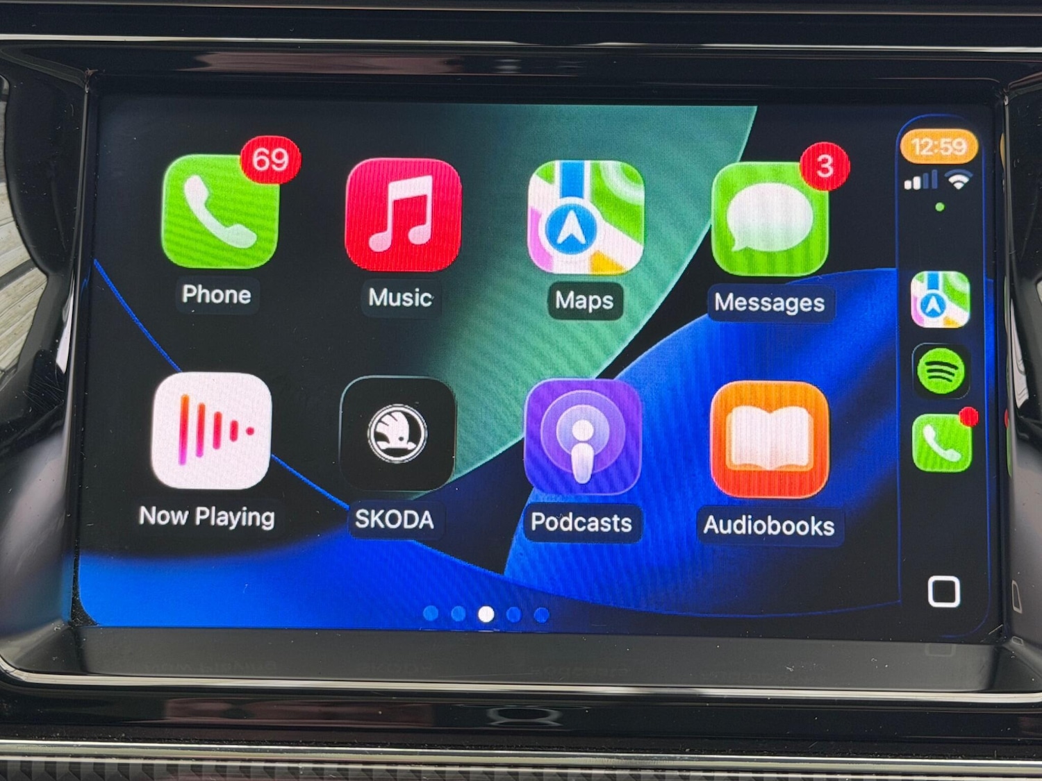 Used Skoda Fabia 2017 for sale - 77549268: Photo 2