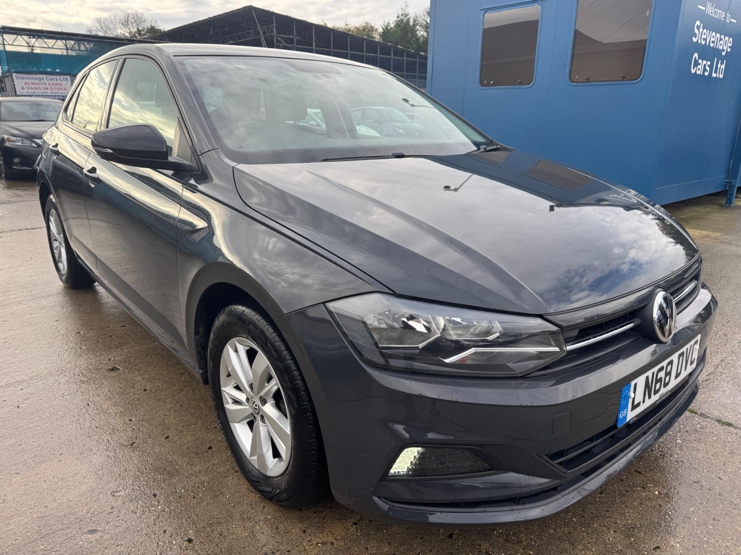 Used Volkswagen Polo 2018 for sale - 76991592: Photo 2