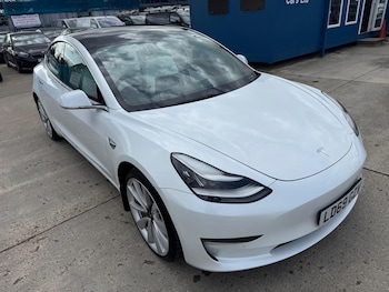 Used Tesla Model 3 2019 for sale - 78204994: Photo