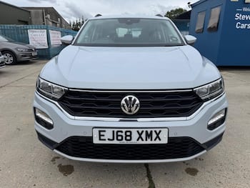 Used Volkswagen T-Roc 2018 for sale - 79669693: Photo