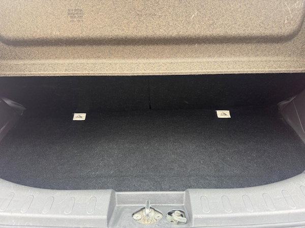 Used Nissan Pixo 2010 for sale - 74686983: Photo 12