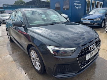 Audi - A1