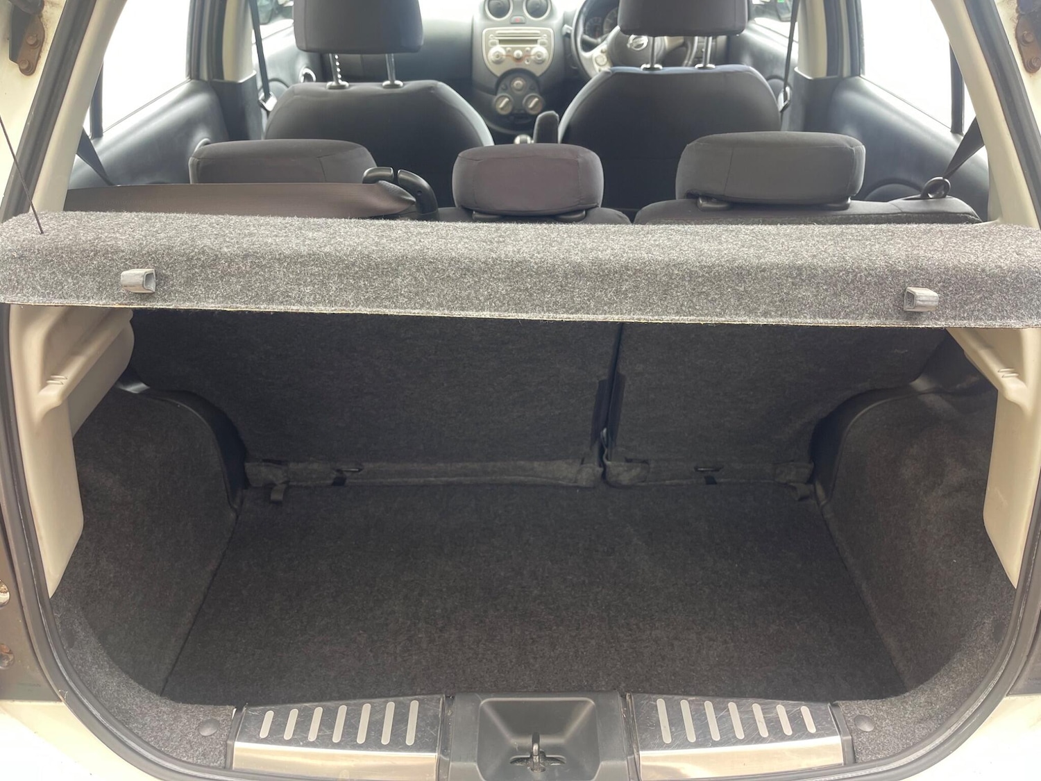 Used Nissan Micra 2013 for sale - 76988376: Photo 13