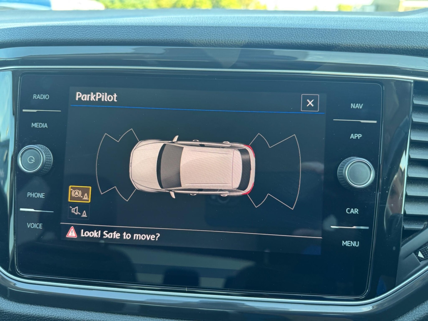 Used Volkswagen T-Roc 2018 for sale - 76989009: Photo 11