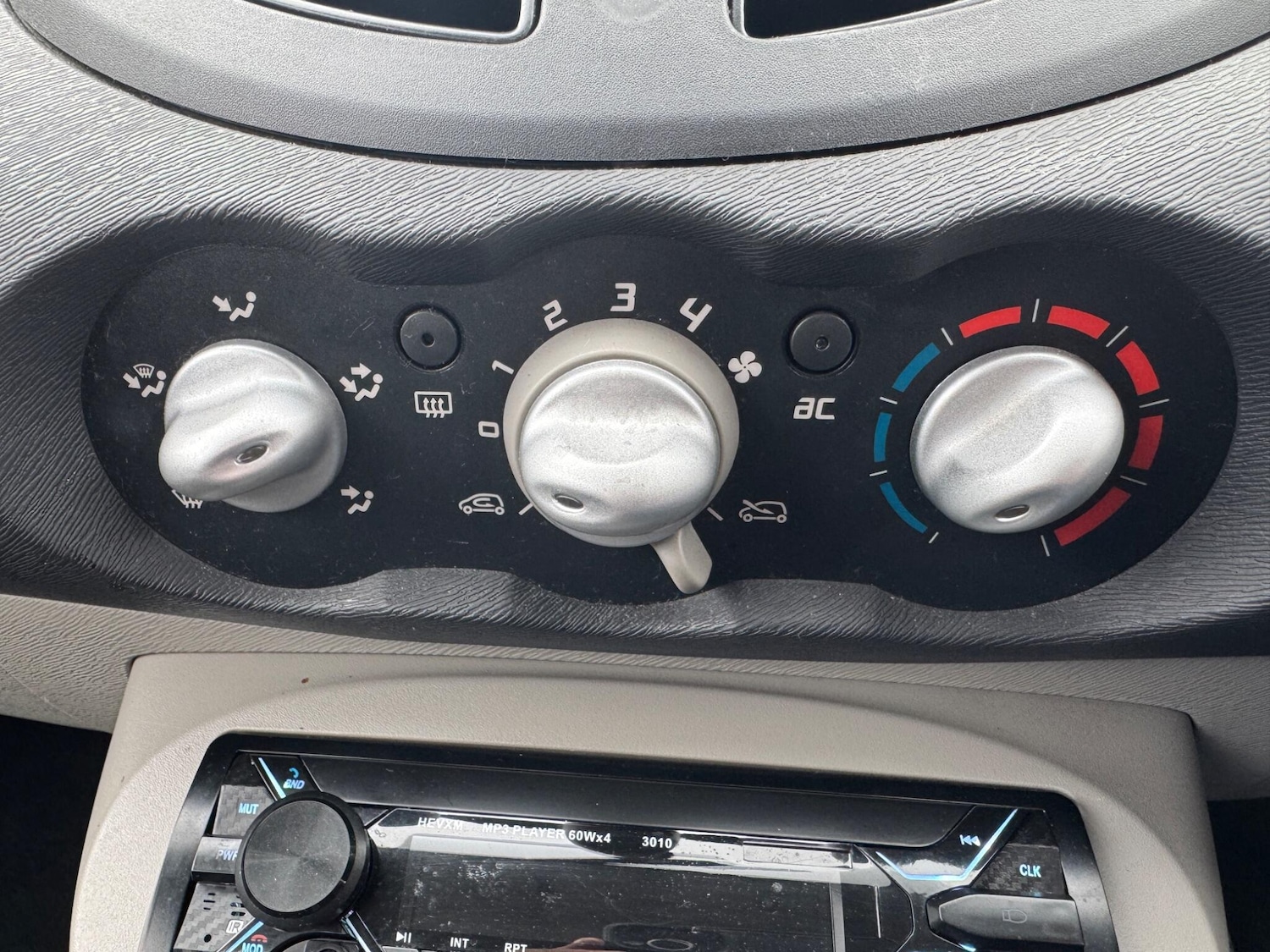 Used Renault Twingo 2008 for sale - 76989950: Photo 13