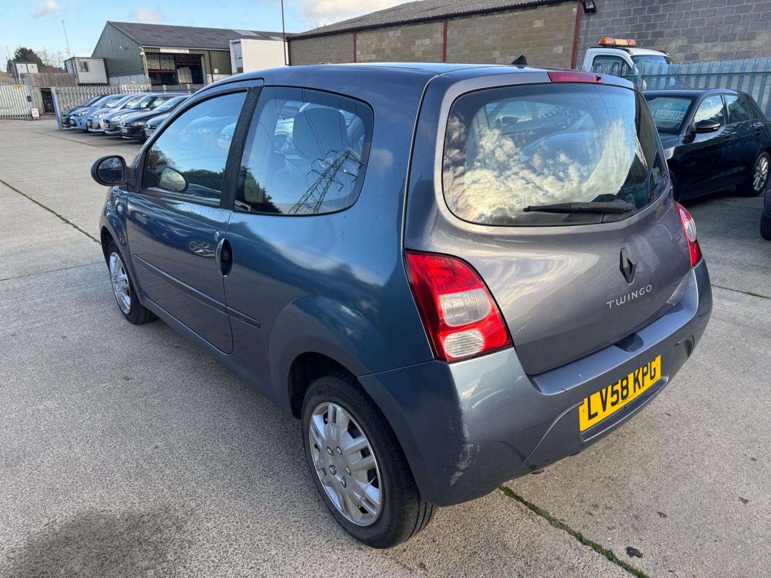 Used Renault Twingo 2008 for sale - 76989950: Photo 4