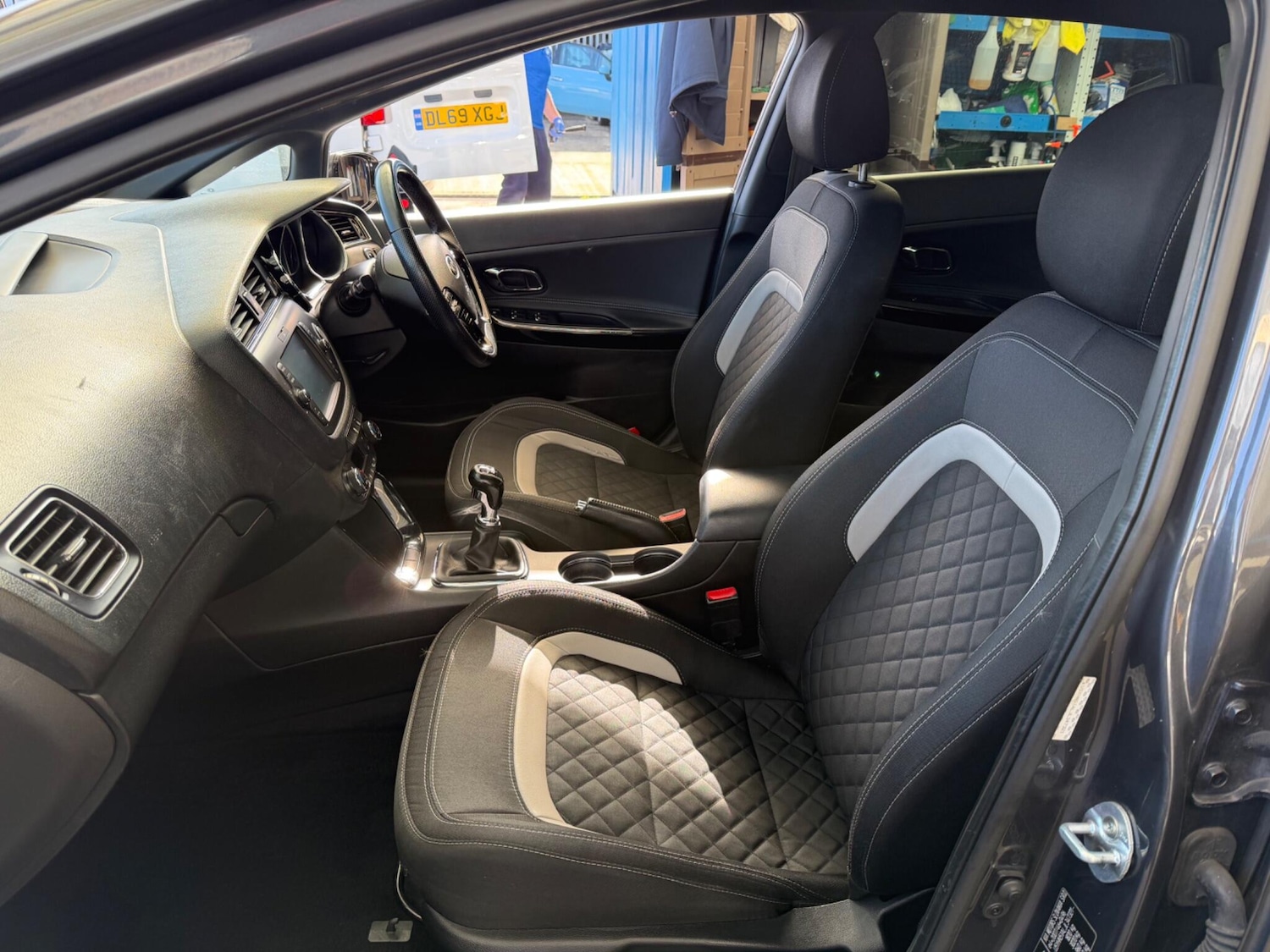 Used Kia Ceed 2018 for sale - 77977798: Photo 19