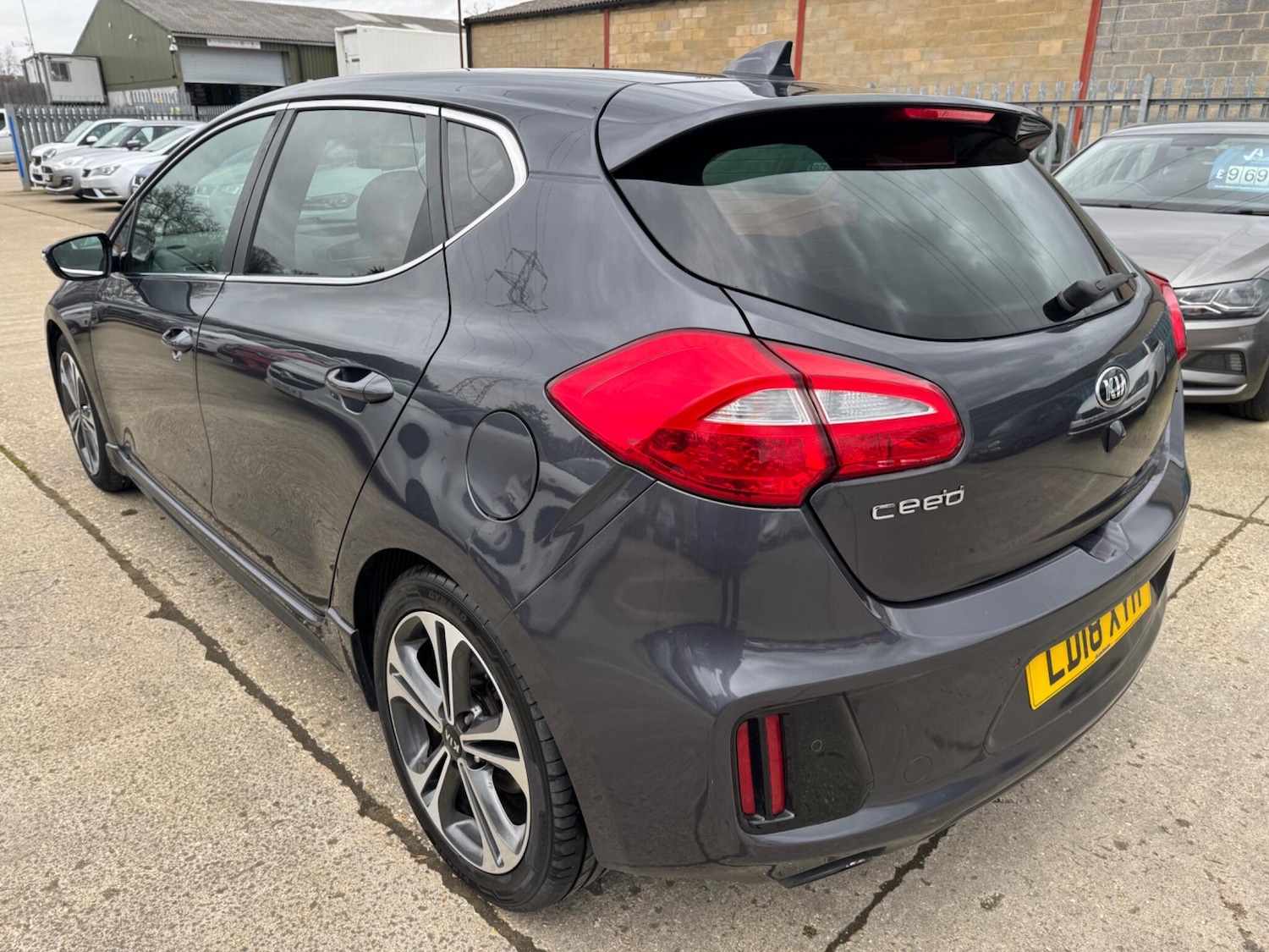 Used Kia Ceed 2018 for sale - 77977798: Photo 7