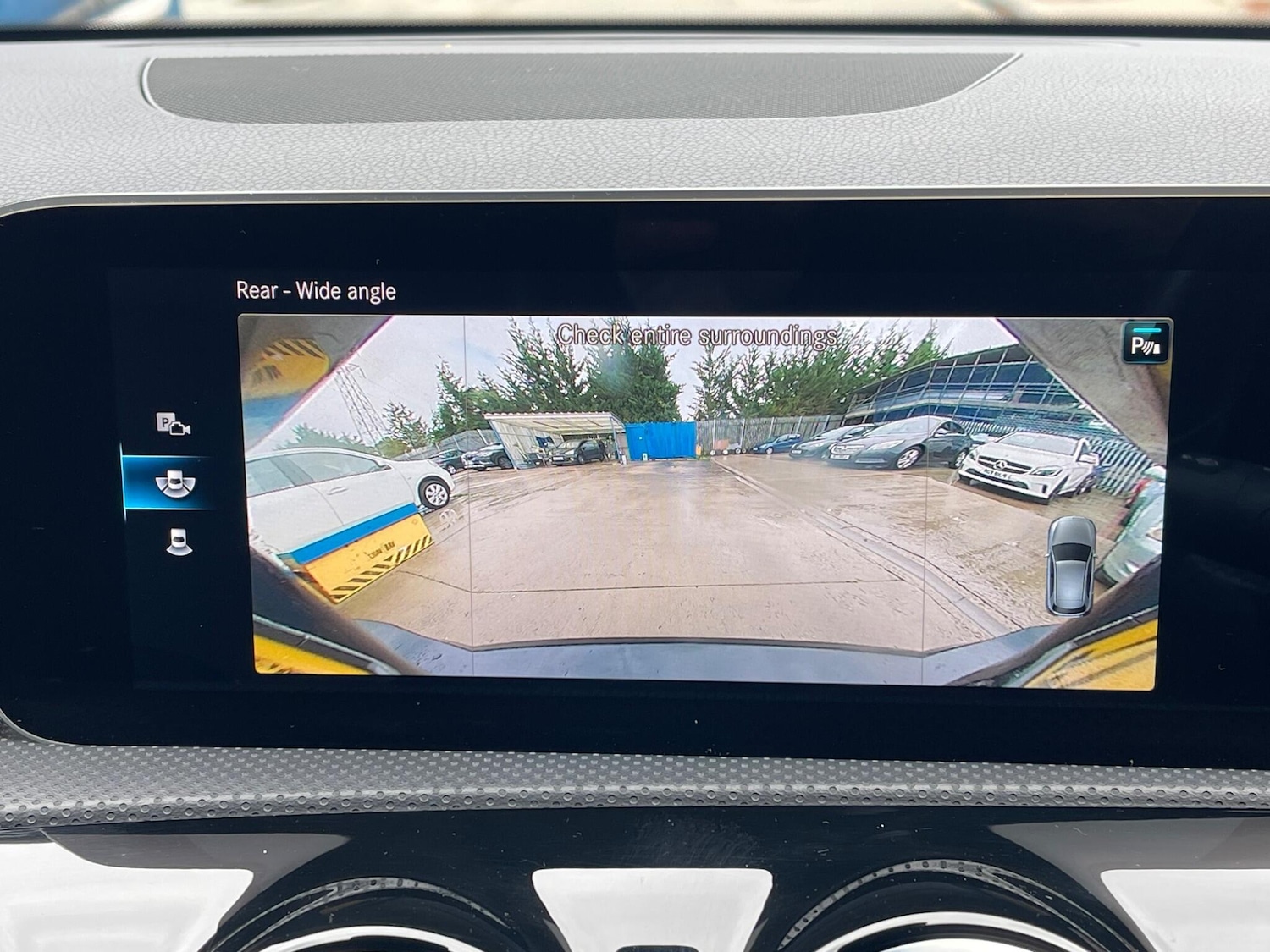 Used Mercedes-Benz A-Class 2018 for sale - 76283297: Photo 26