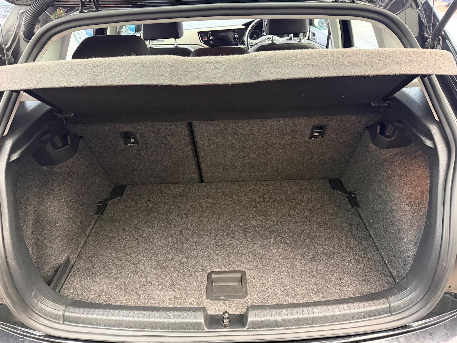 Used Volkswagen Polo for sale - 76994279: Photo 19