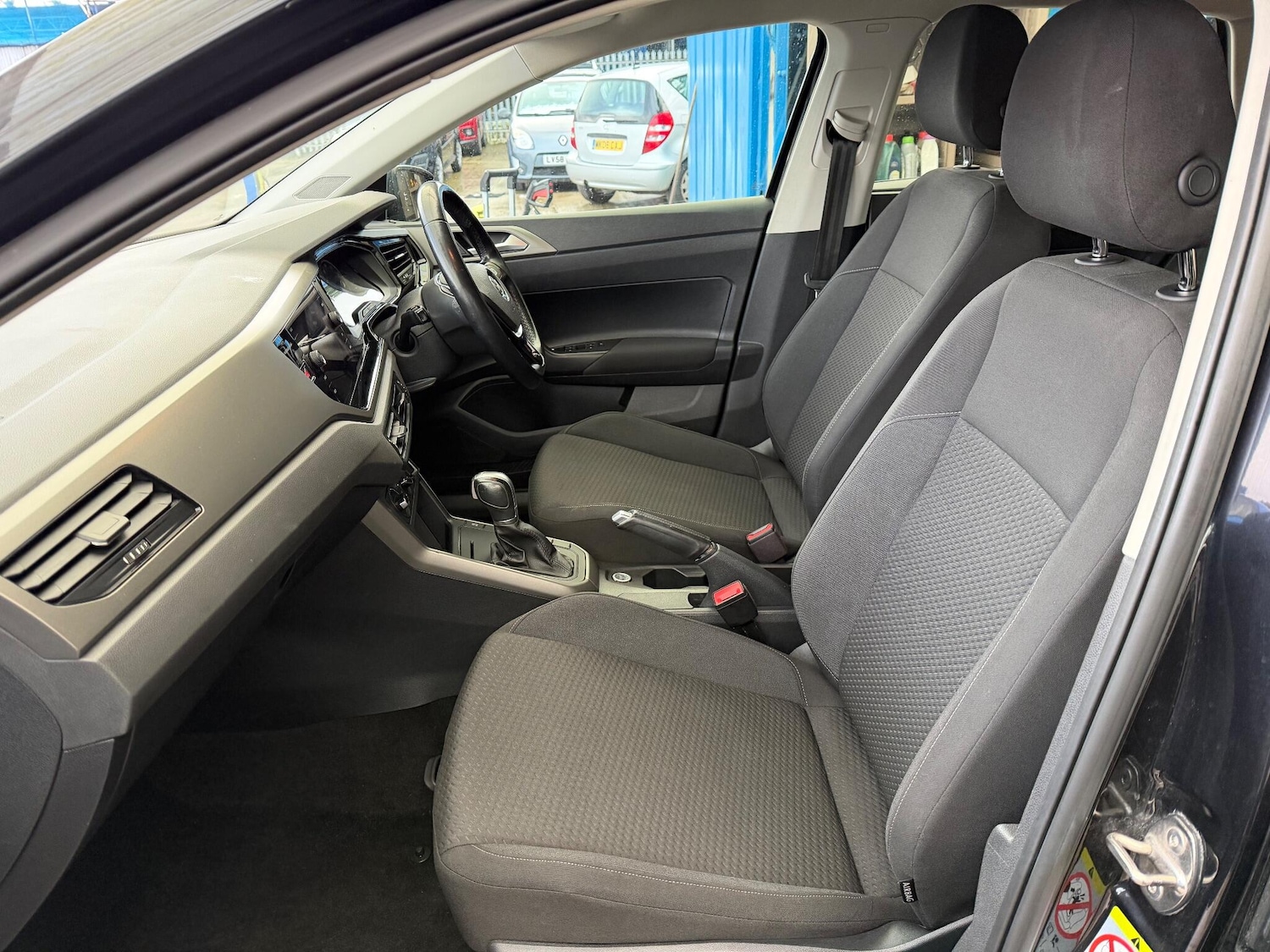 Used Volkswagen Polo for sale - 76994279: Photo 22