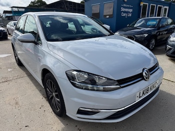 Used Volkswagen Golf 2018 for sale - 75857920: Photo