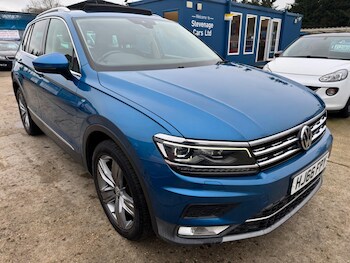 Used Volkswagen Tiguan 2016 for sale - 77278595: Photo