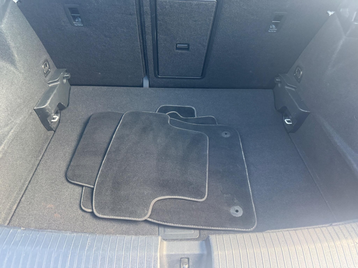 Used Volkswagen T-Roc 2019 for sale - 76990937: Photo 24