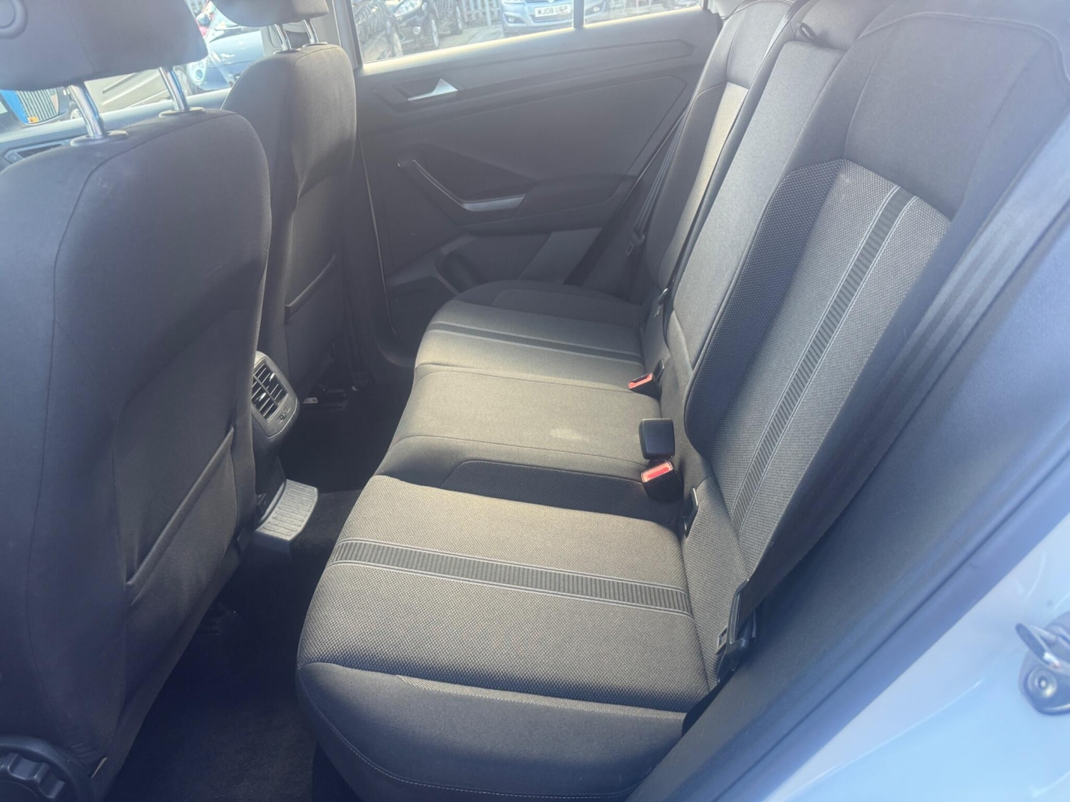 Used Volkswagen T-Roc 2019 for sale - 76990937: Photo 26