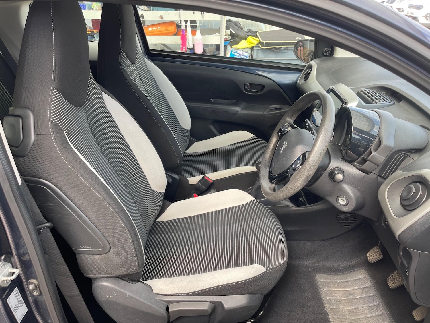 Used Peugeot 108 2015 for sale - 78170529: Photo 11