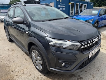 Used Dacia Sandero Stepway 2023 for sale - 78752030: Photo