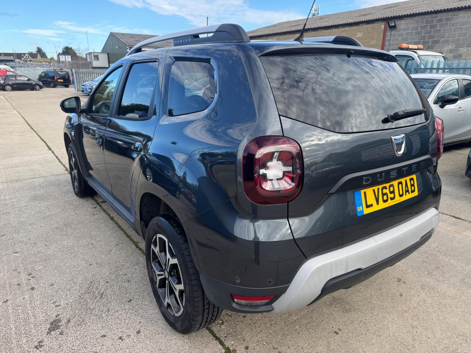 Used Dacia Duster 2019 for sale - 76472459: Photo 3
