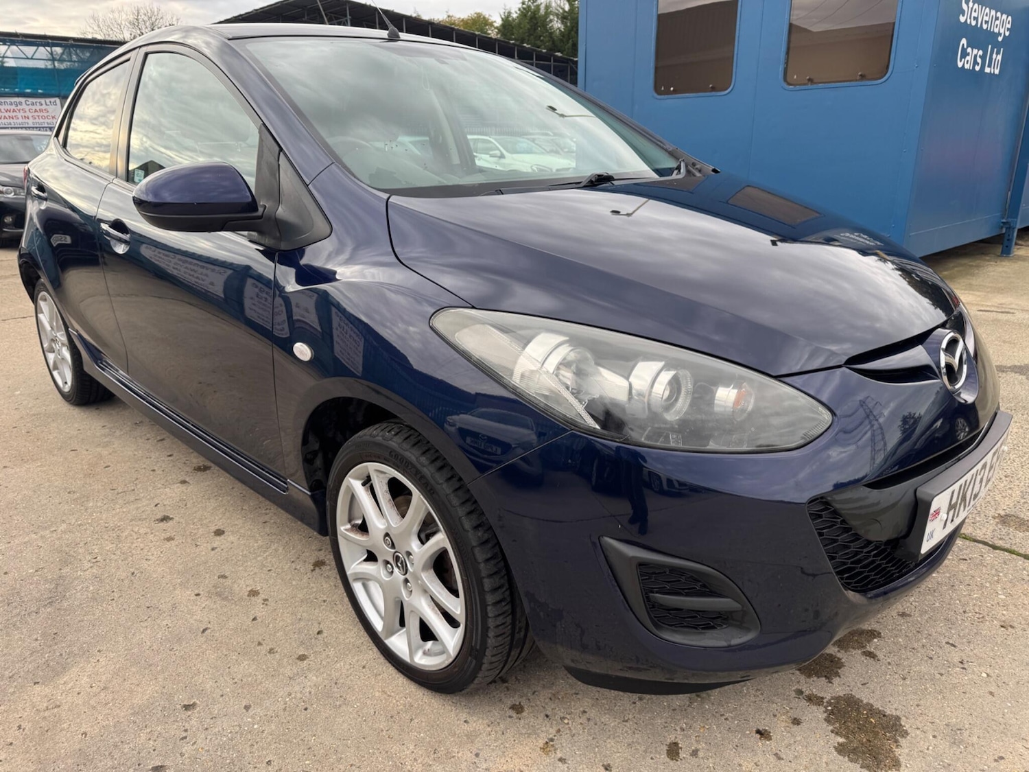 Used Mazda Mazda2 2013 for sale - 76484477: Photo 1