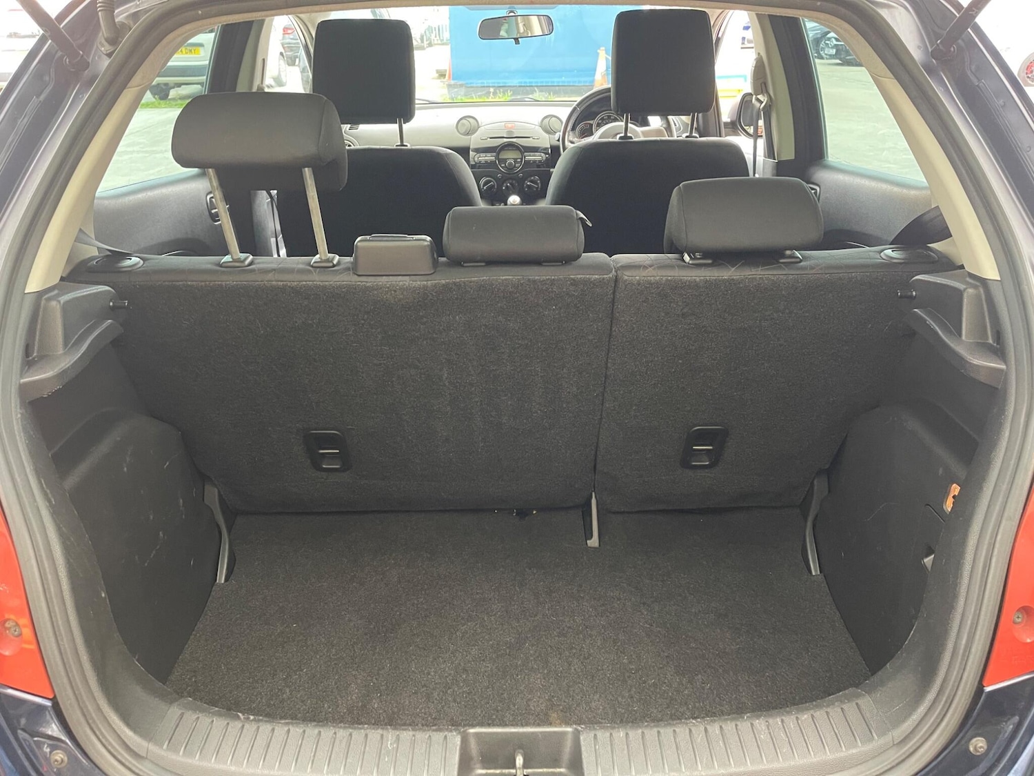 Used Mazda Mazda2 2013 for sale - 76484477: Photo 15