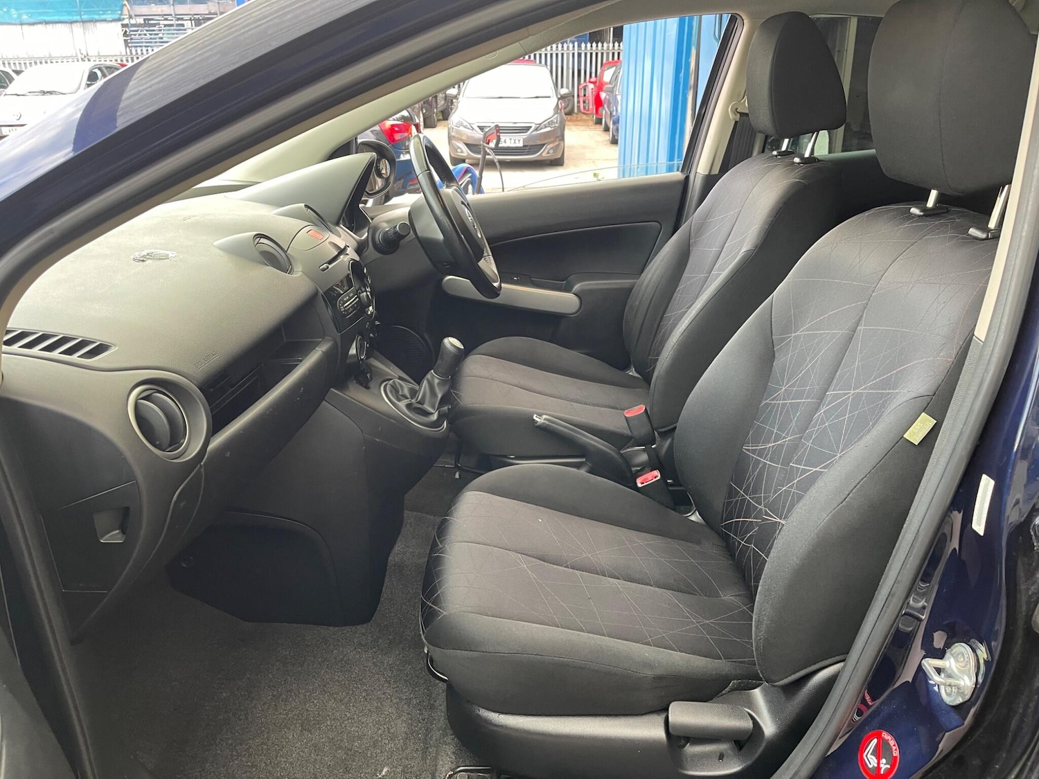 Used Mazda Mazda2 2013 for sale - 76484477: Photo 17