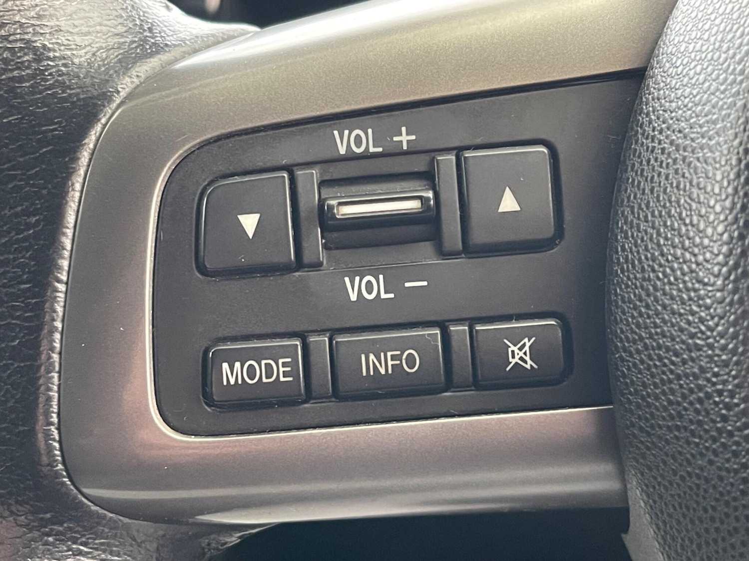 Used Mazda Mazda2 2013 for sale - 76484477: Photo 20