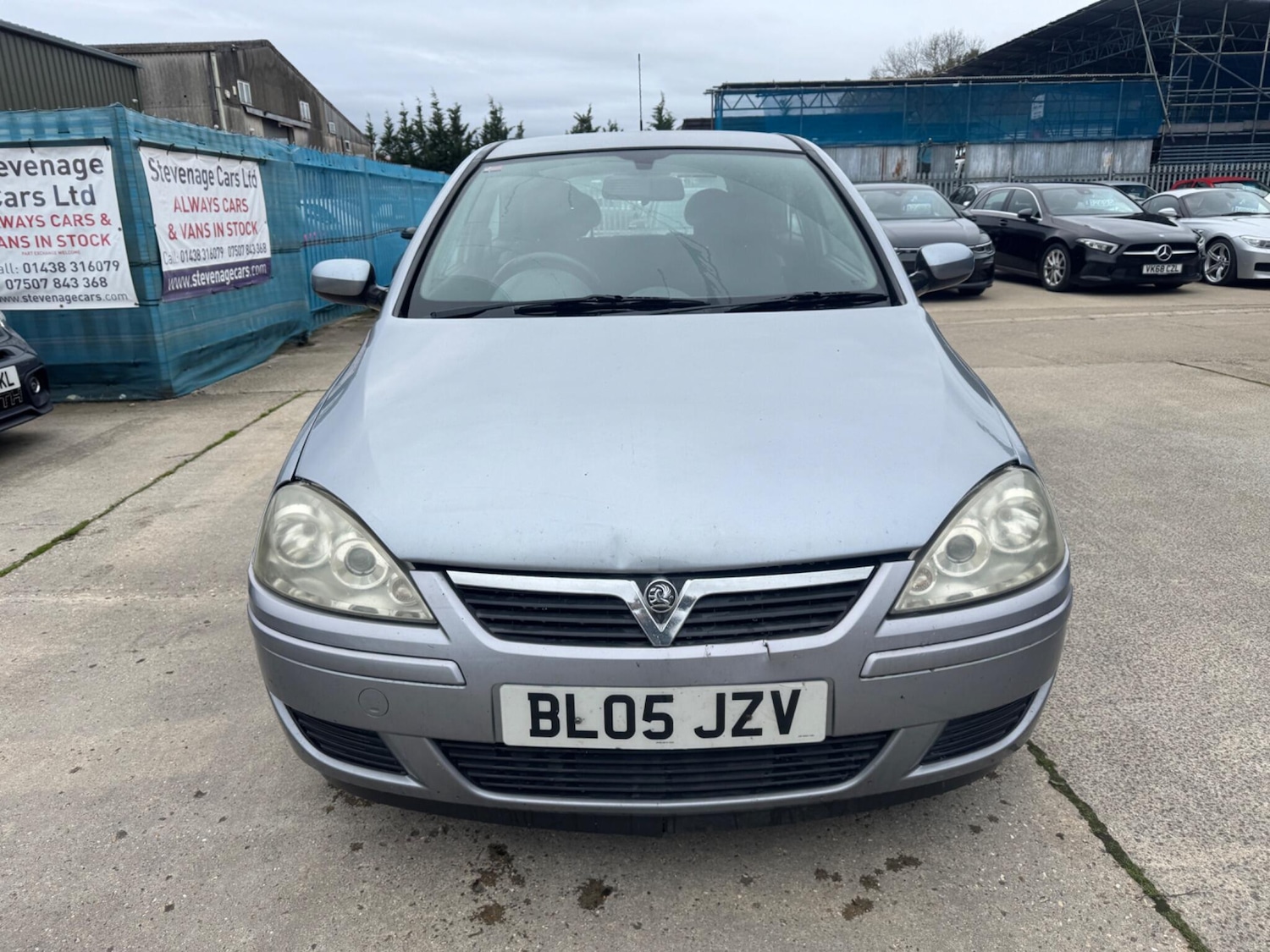Used Vauxhall Corsa 2005 for sale - 76408719: Photo 2