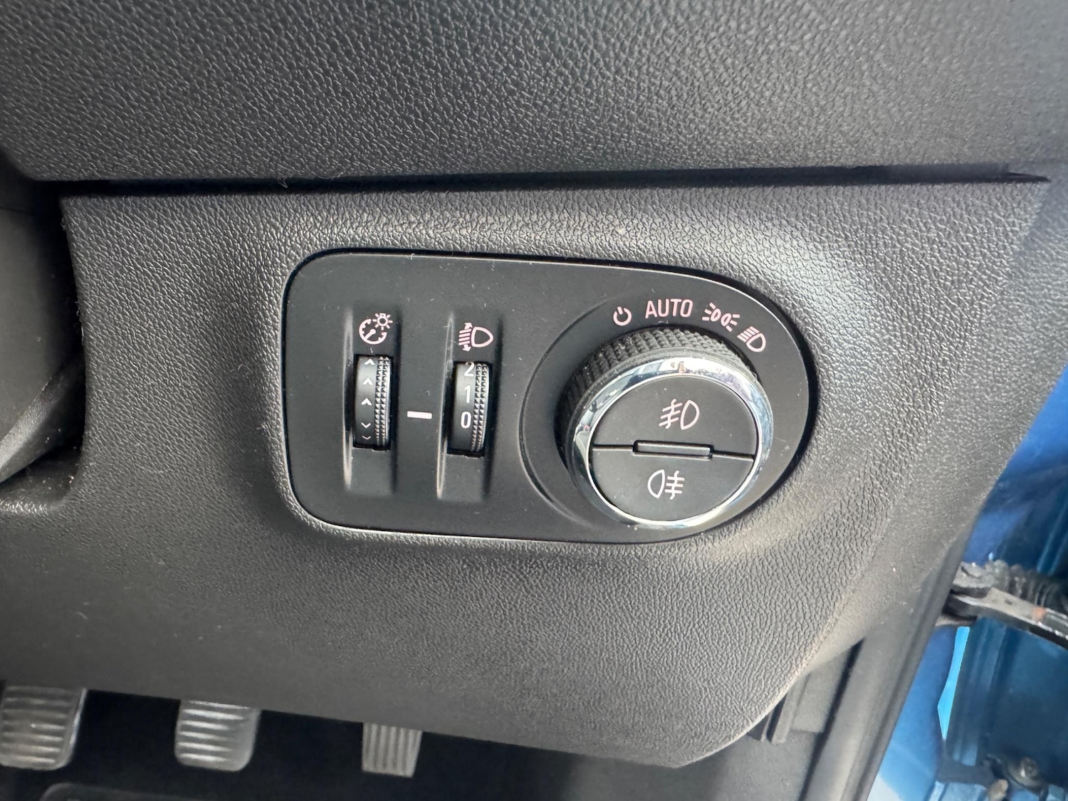 Used Vauxhall Corsa 2017 for sale - 77238539: Photo 13