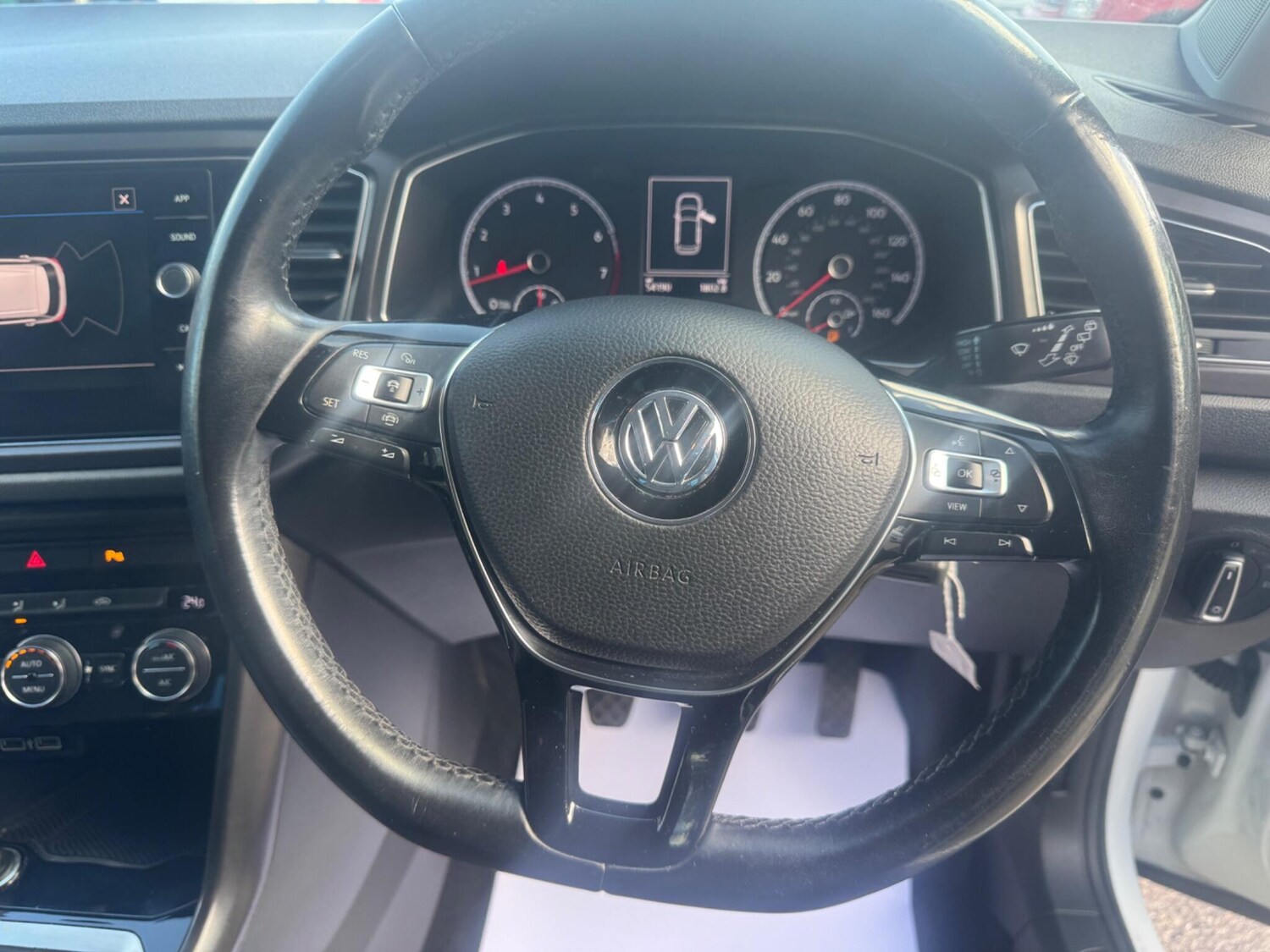 Used Volkswagen T-Roc 2019 for sale - 75838110: Photo 14