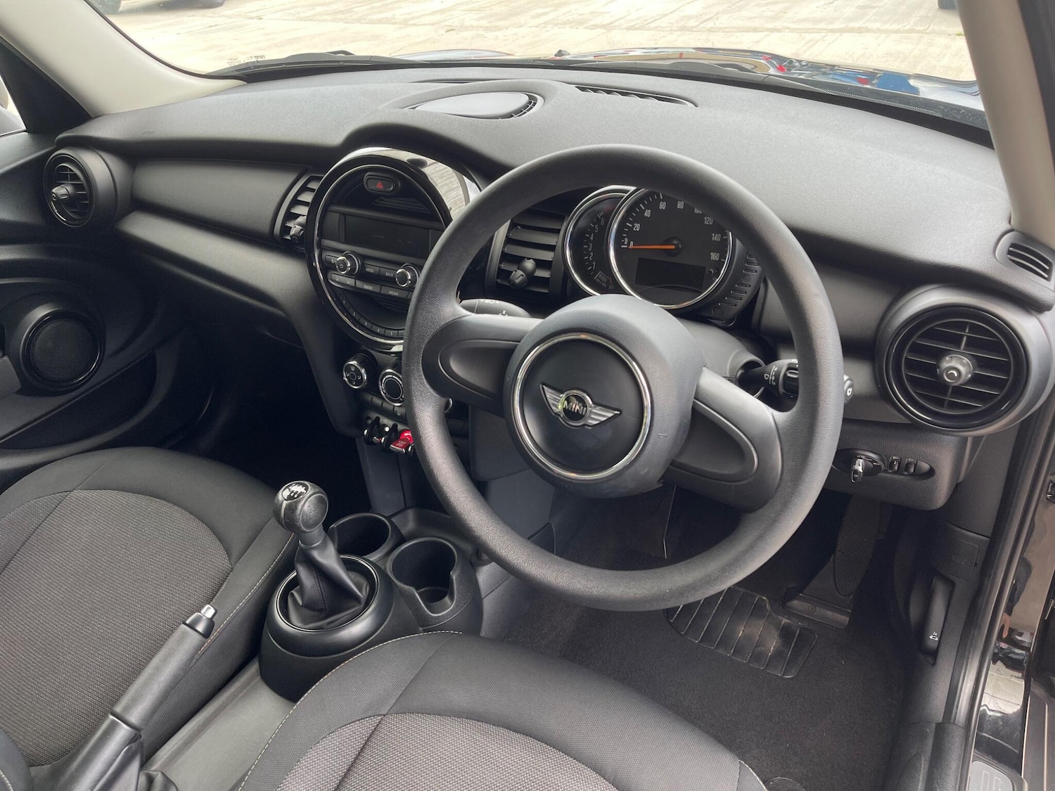 Used MINI Hatch 2015 for sale - 75732341: Photo 11